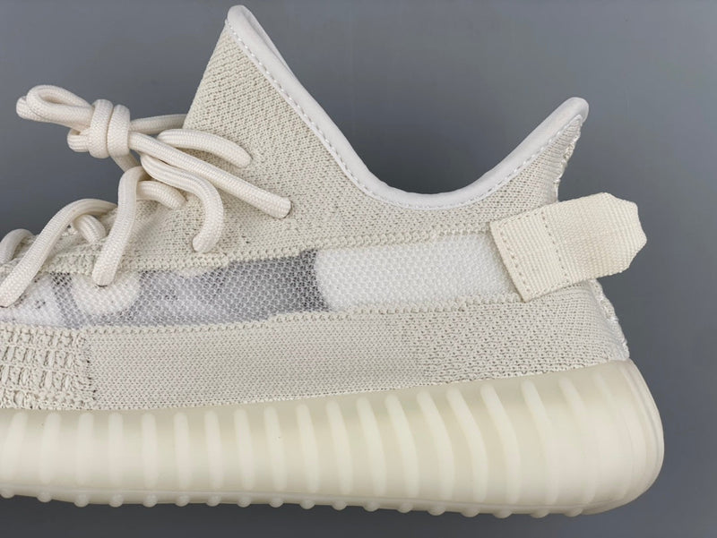 Tênis Adidas Yeezy Boost 350 V2 Bone - Rei da Pelada