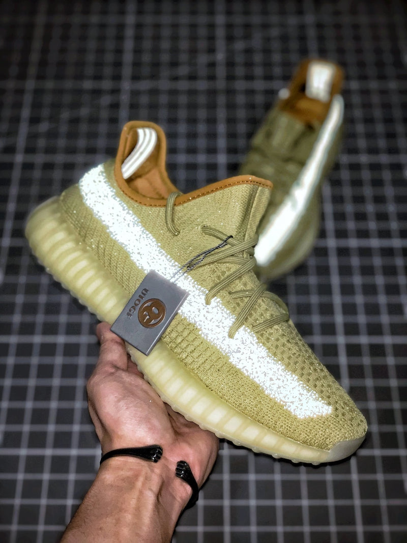 Tênis Adidas Yeezy Boost 350 V2 Marsh - Rei da Pelada