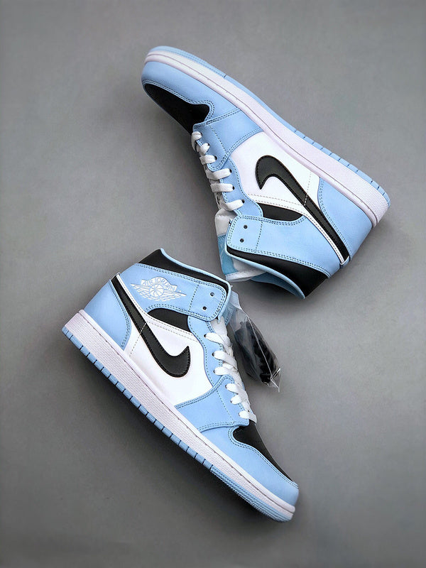 Tênis Nike Air Jordan 1 Mid "Ice Blue" - Rei da Pelada