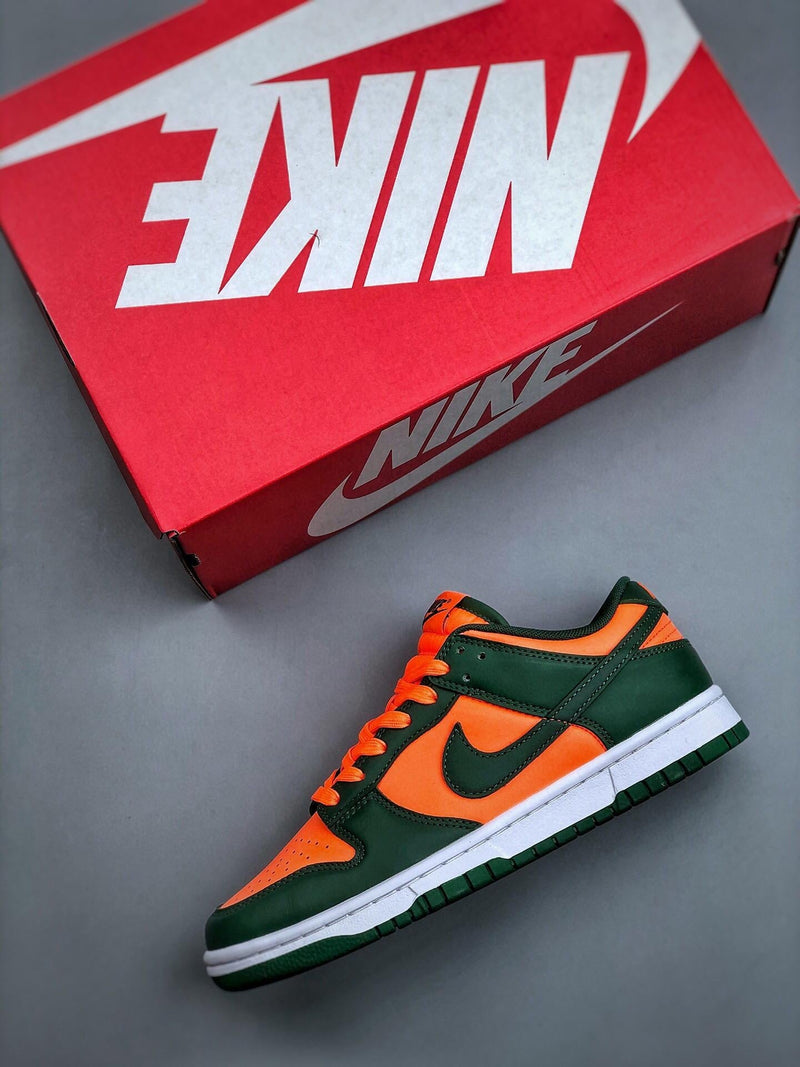 Tênis Nike SB Dunk Low "Miami Hurricanes" - Rei da Pelada