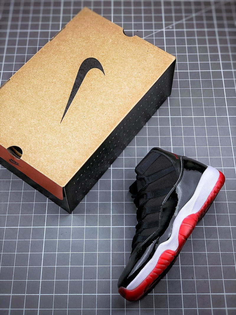 Tênis Nike Air Jordan 11 Bred - Rei da Pelada