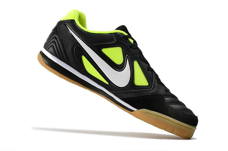 Chuteira Nike SB Gato Futsal