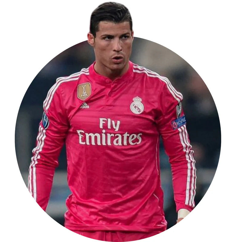 Camisa Retrô Manga Longa Real Madrid 14/15 - RONALDO 7 - Todos os patchs - Rosa