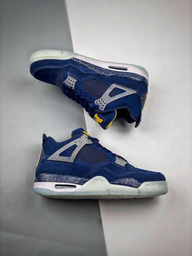 Tênis Nike Air Jordan 4 "Michigan" - Rei da Pelada