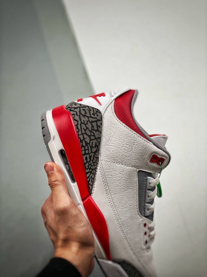 Tênis Nike Air Jordan 3 Retro "Fire Red" - Rei da Pelada