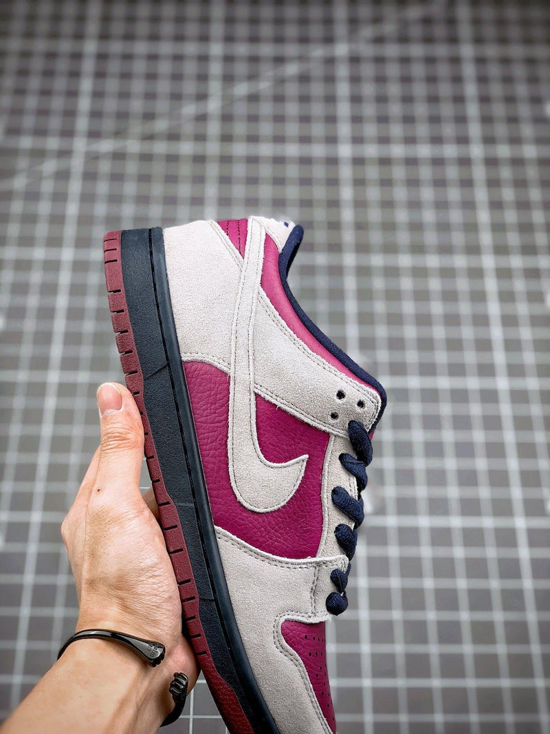 Tênis Nike SB Dunk Low "Atmospher Grey True Berry" - Rei da Pelada