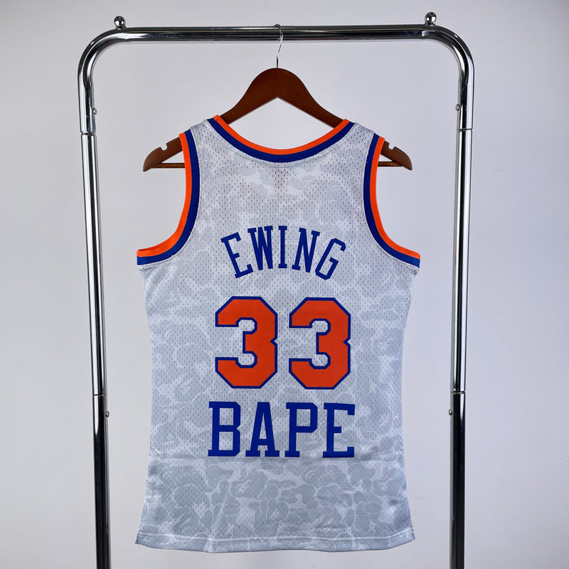 Regata New York Knicks Mitchell & Ness BAPE Edition Home 91/92 - Rei da Pelada