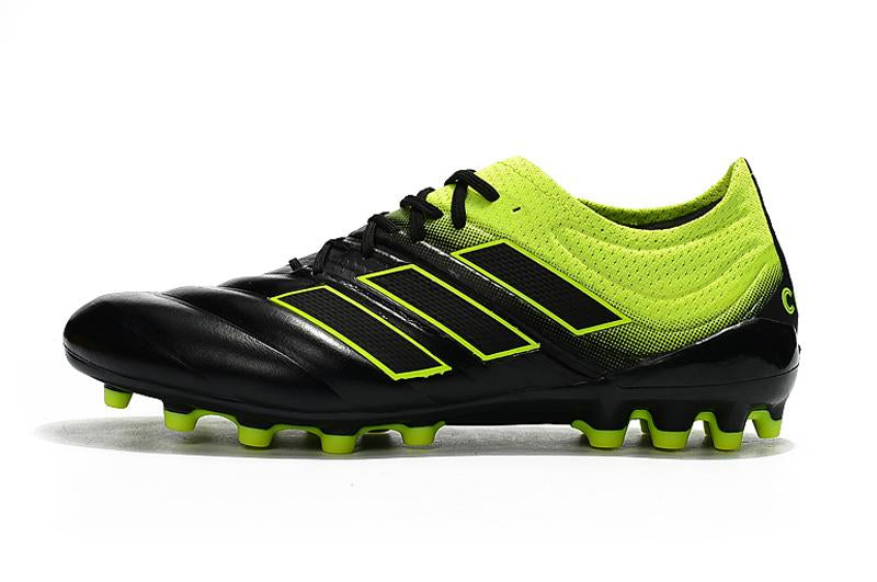 Chuteira Adidas Copa 19.1 Campo