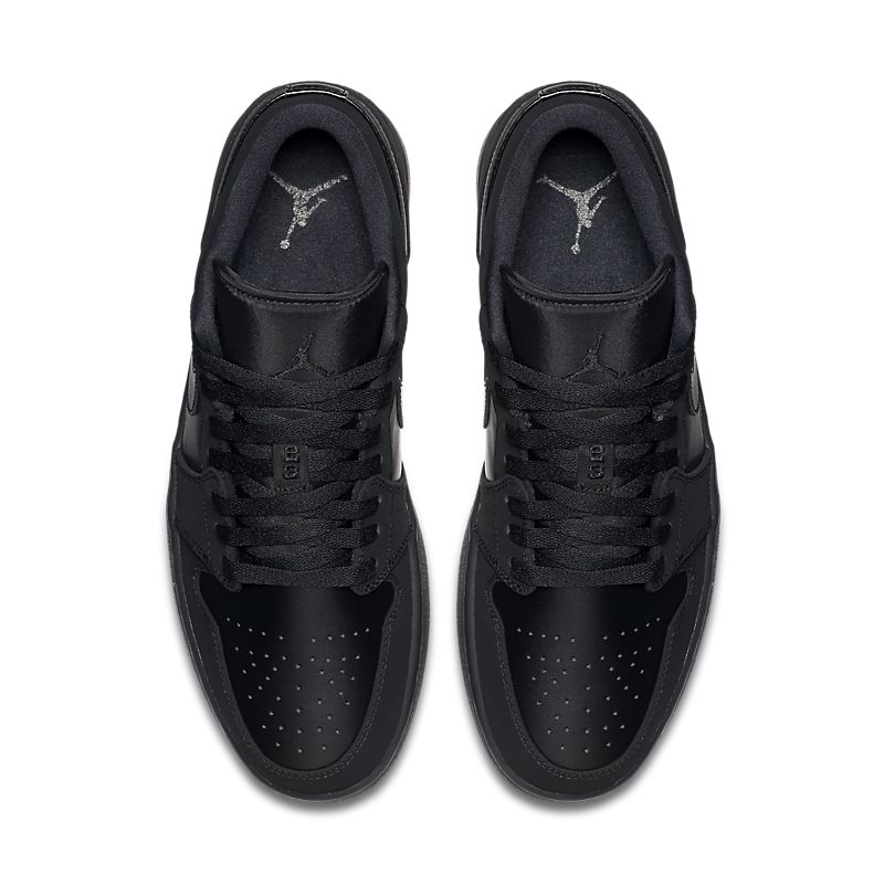 Tênis Nike Air Jordan 1 Low Retro Triple Black - Rei da Pelada