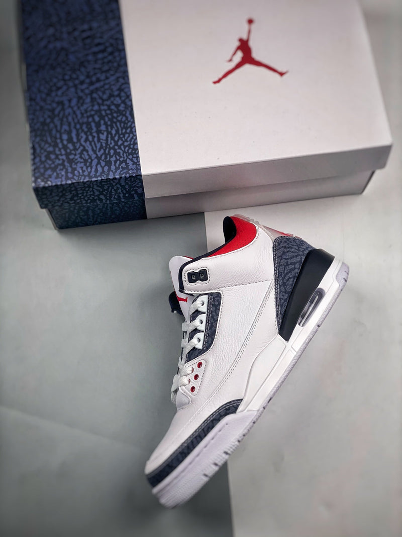 Tênis Nike Air Jordan 3 Retro SE "Denim Fire Red" - Rei da Pelada