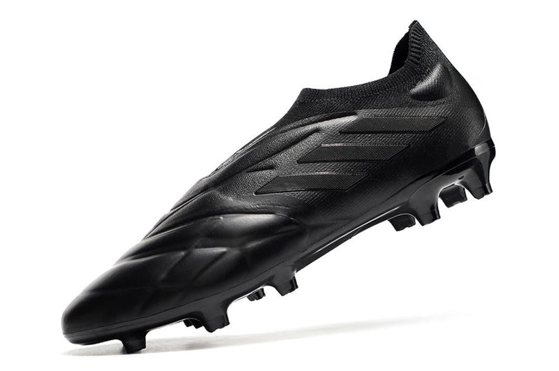 Chuteira Adidas Copa PureFirm Ground Campo