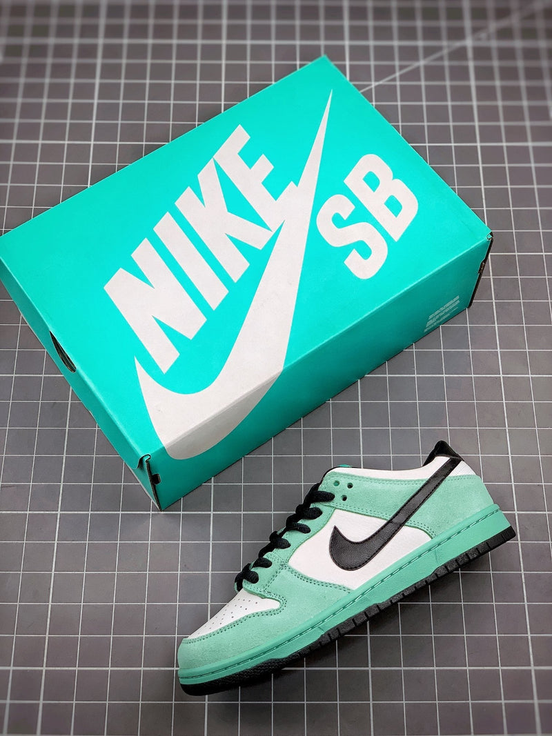 Tênis Nike SB Dunk Low "Sea Crystal" - Rei da Pelada