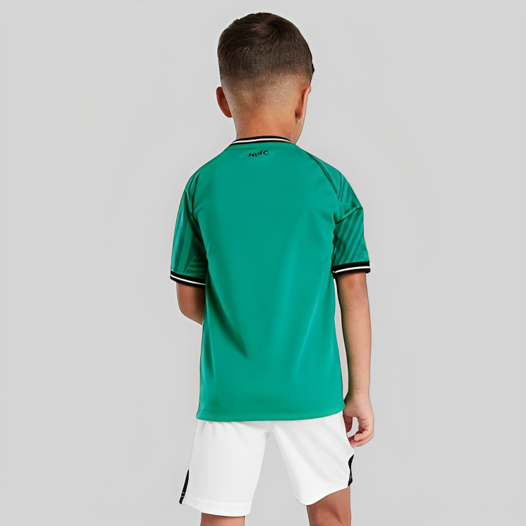 Kit Newcastle United II 2023 – Infantil