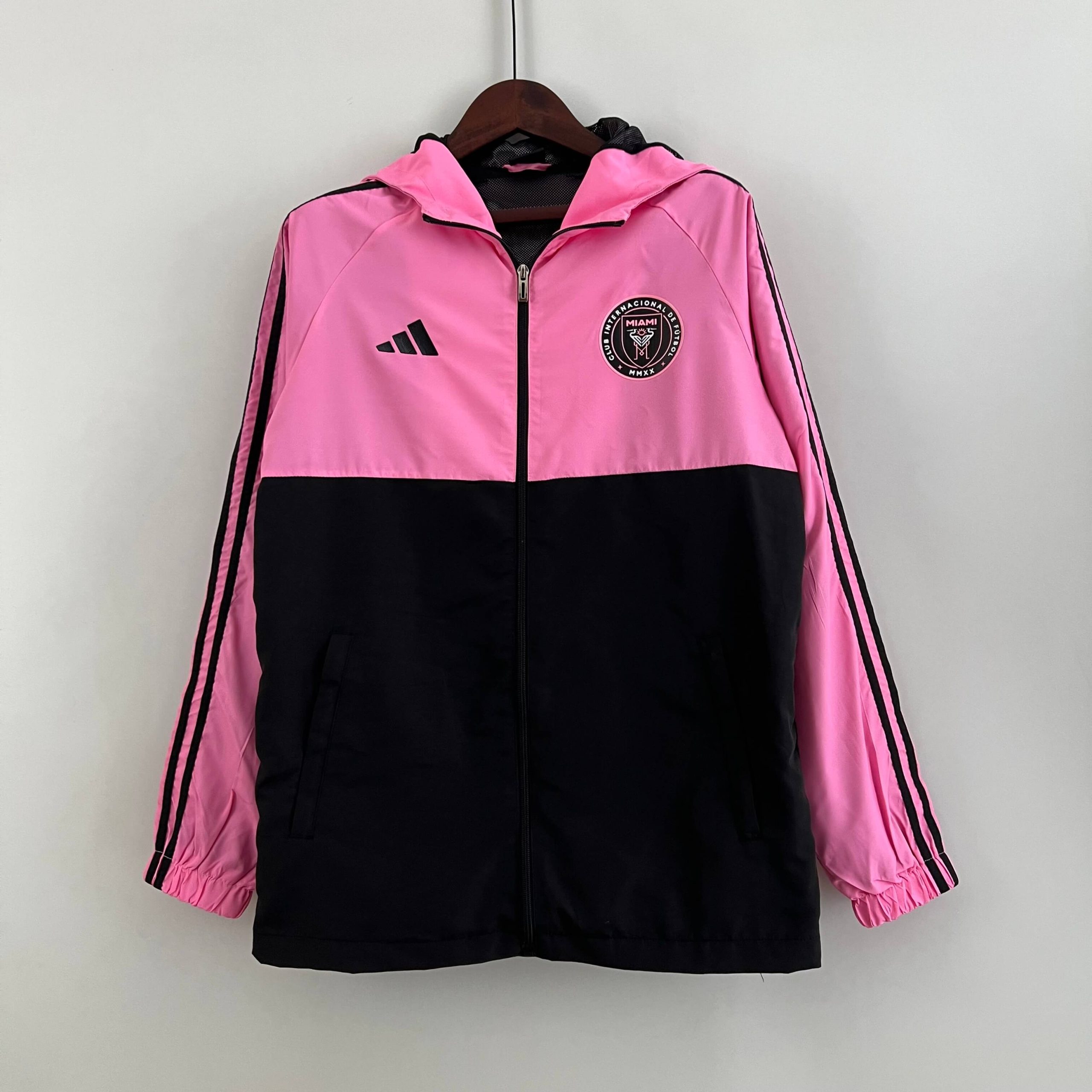 02f8f6f6_1