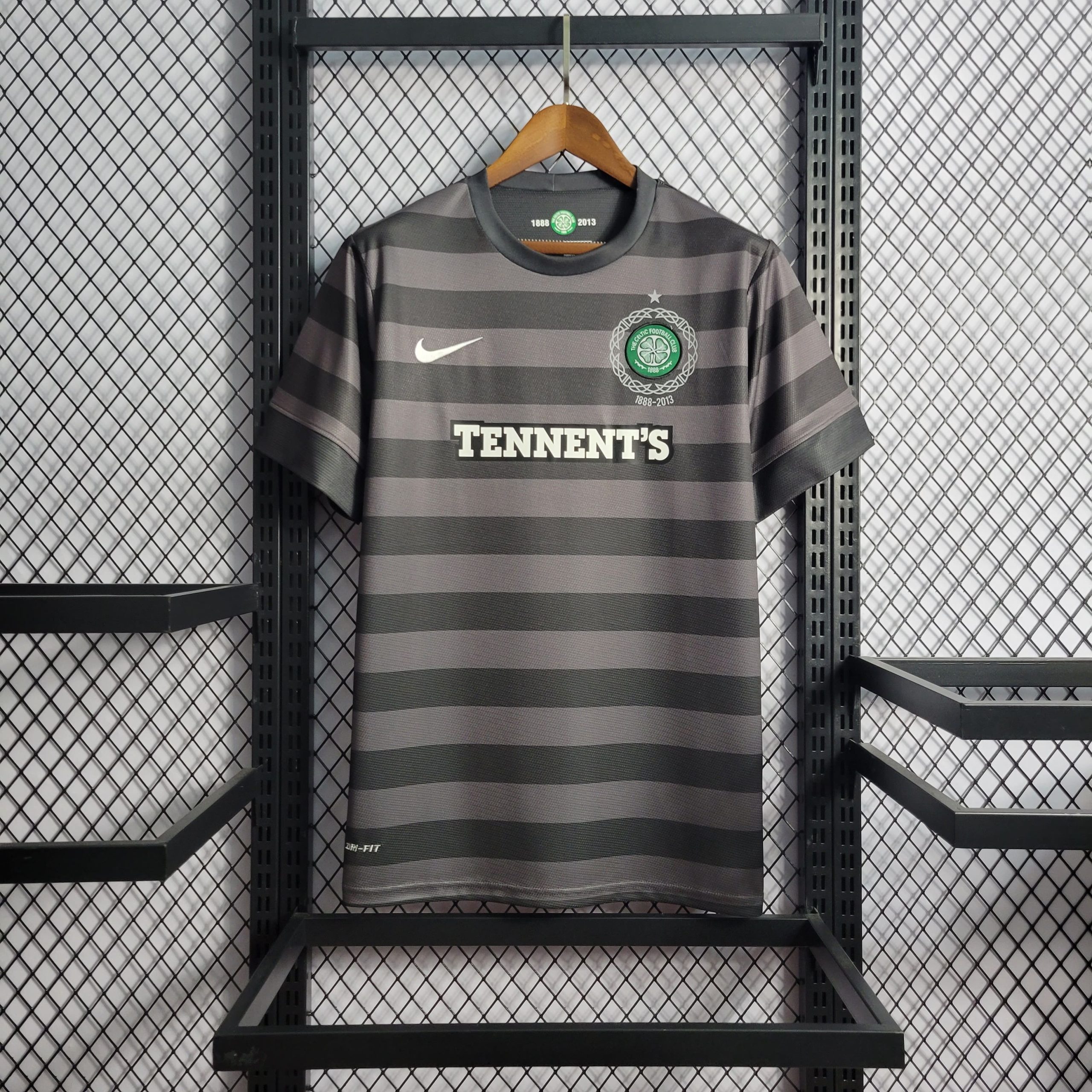 CelticAwayretro12-133