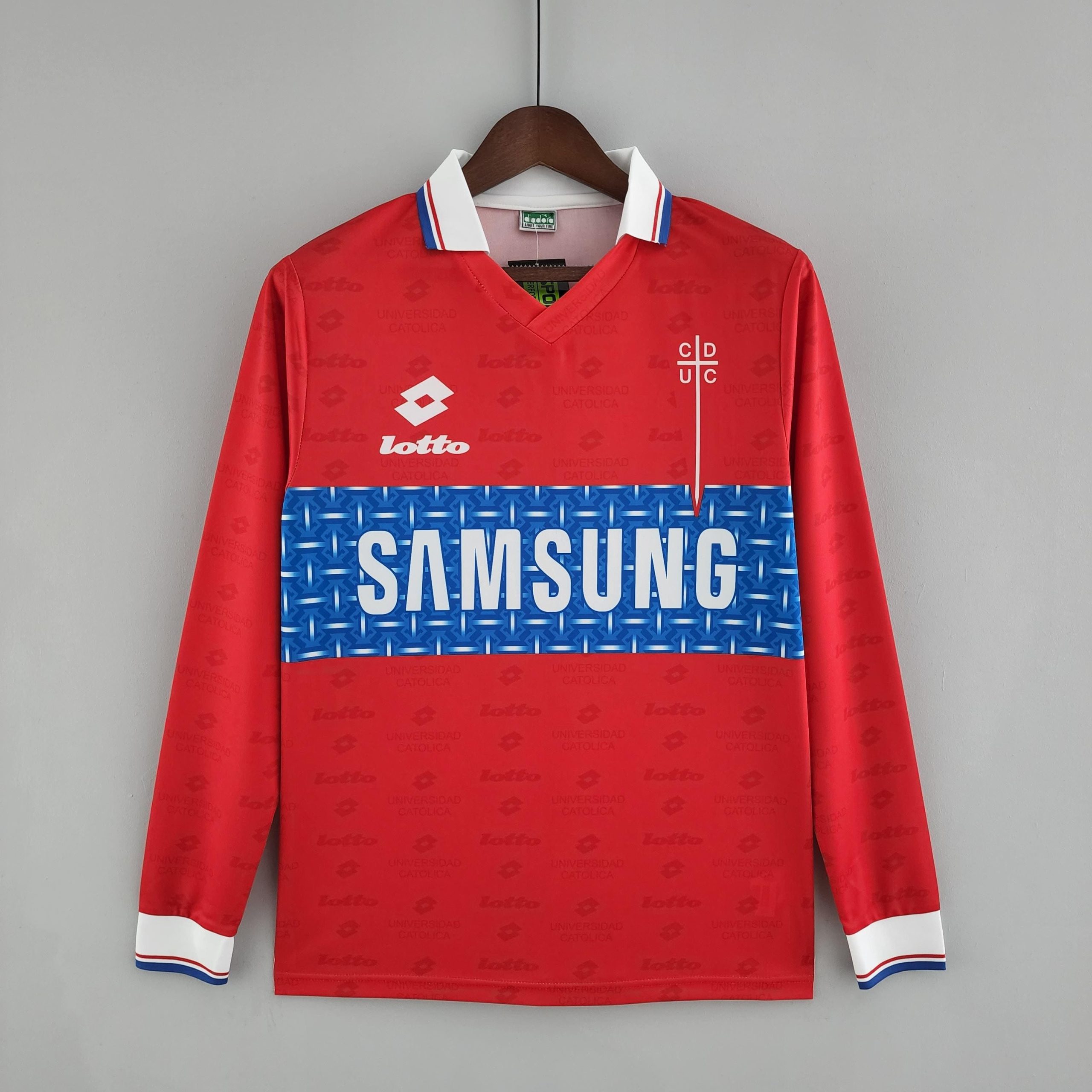camisa-da-universidad-catolica-away-1996-lotto-masculina-retro-manga-longa_8