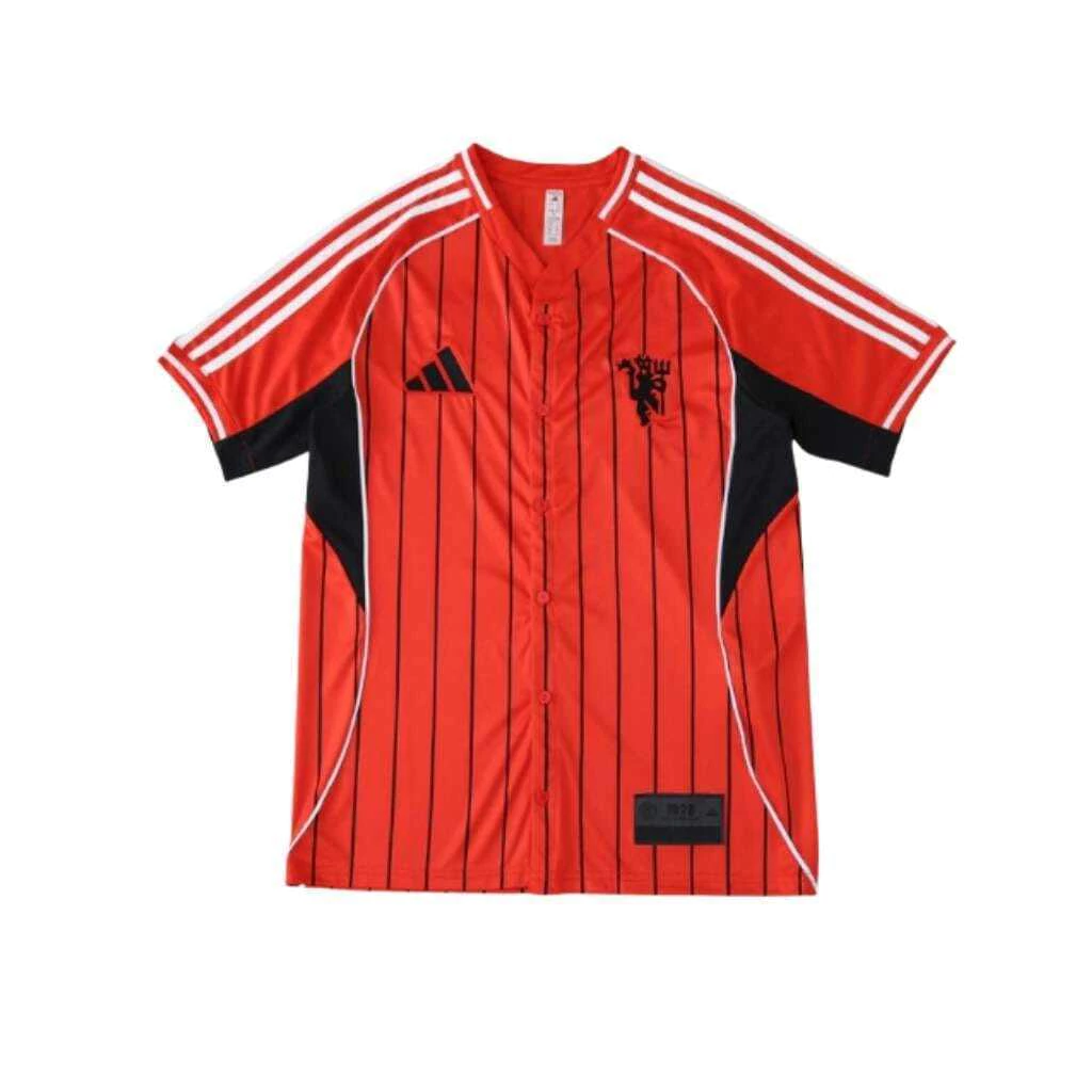 camisa-baseball-manchester-united-vermelha-us-pack-2025-adidas-frente-jpg-ff84e28a2779493d9917531128214021-1024-1024